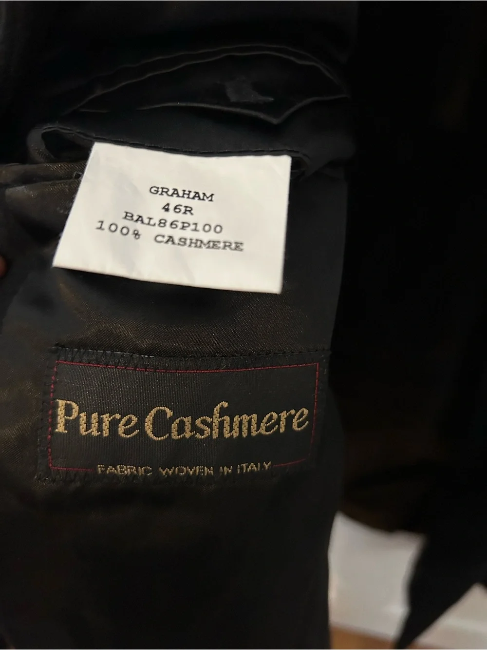100% Pure Cashmere Mens Black Overcoat 46R Barneys New York Flaw